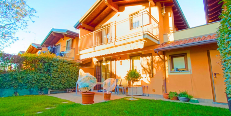 Copia di Copia di Copia di Copia di Copia di Per informazioni Tel. 02.96781573 - info@dimorasas.it (5)